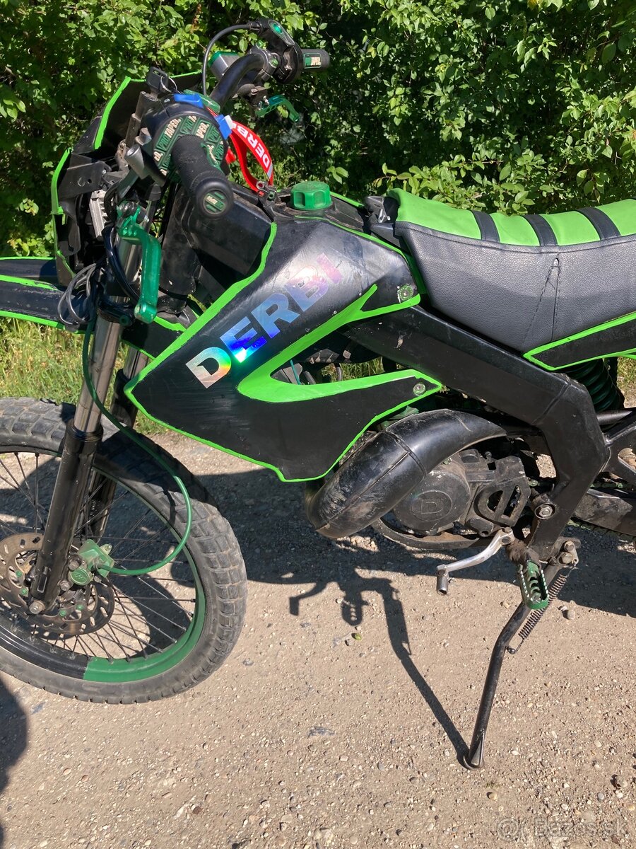 Derbi senda