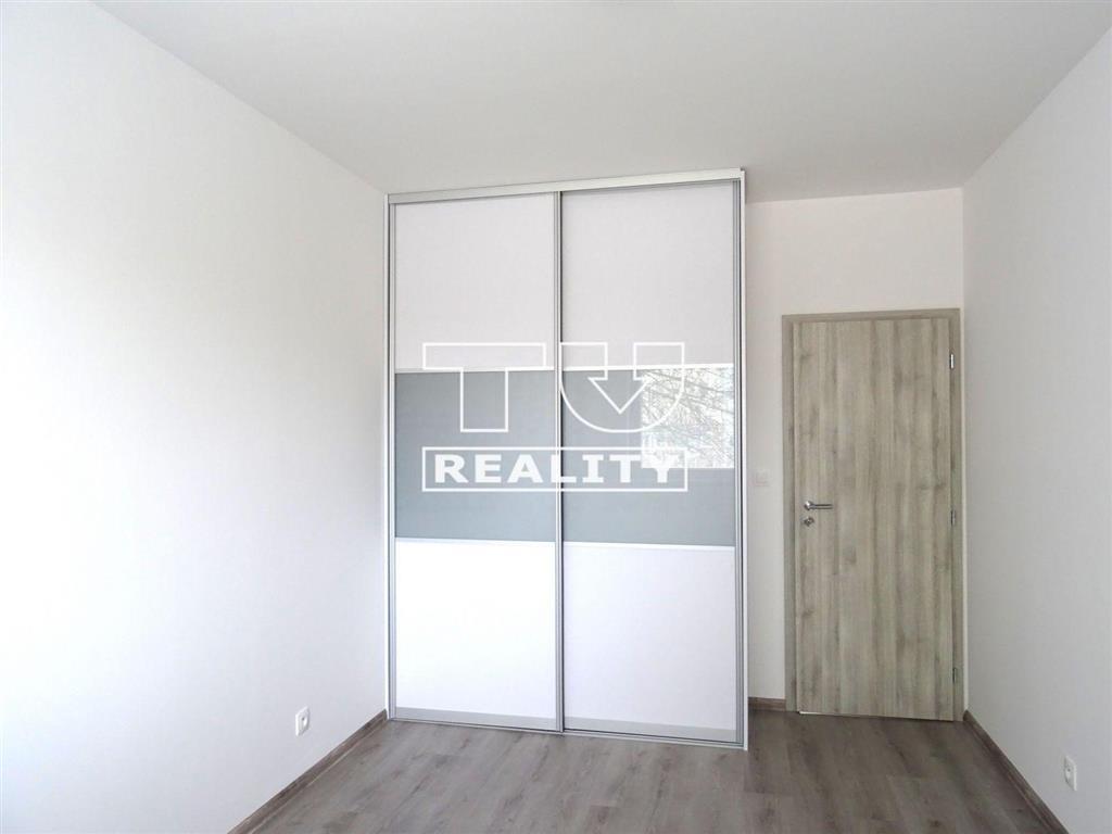 1 IZBOVÝ BYT V PARTIZÁNSKOM, 35M2, MALÁ OKRUŽNÁ - 2