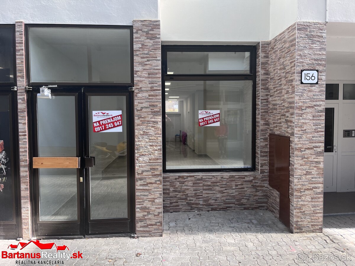 Na prenájom obchodno - kancelársky priestor v Dubnici nad Vá - 2