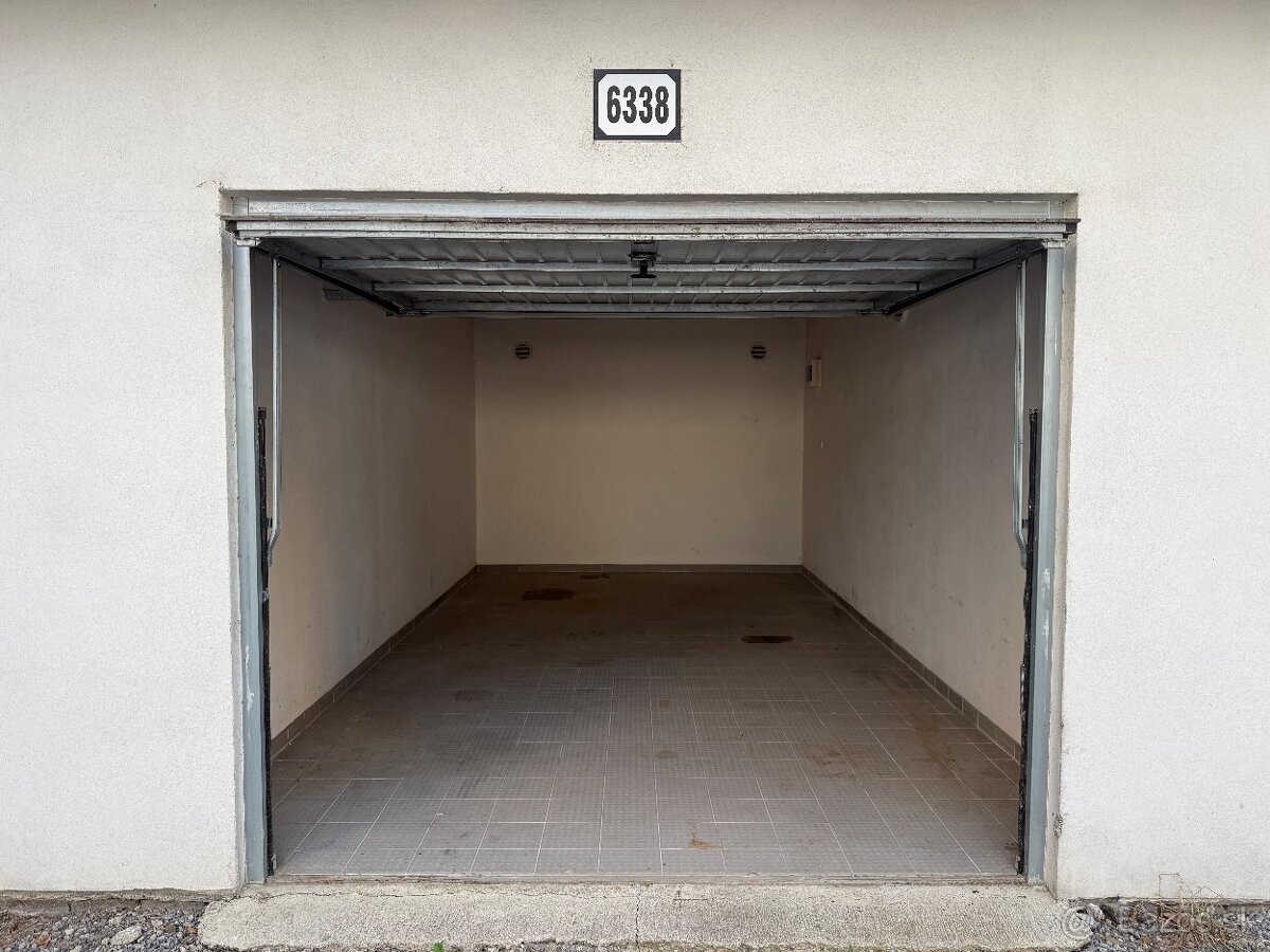 Garáž na Humenskej - 2