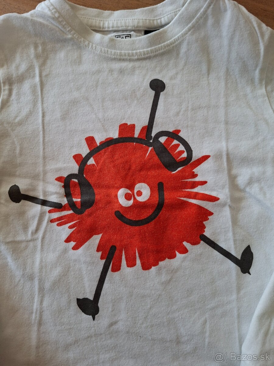 Biele tričko s červenou aplikáciou 98 - 2