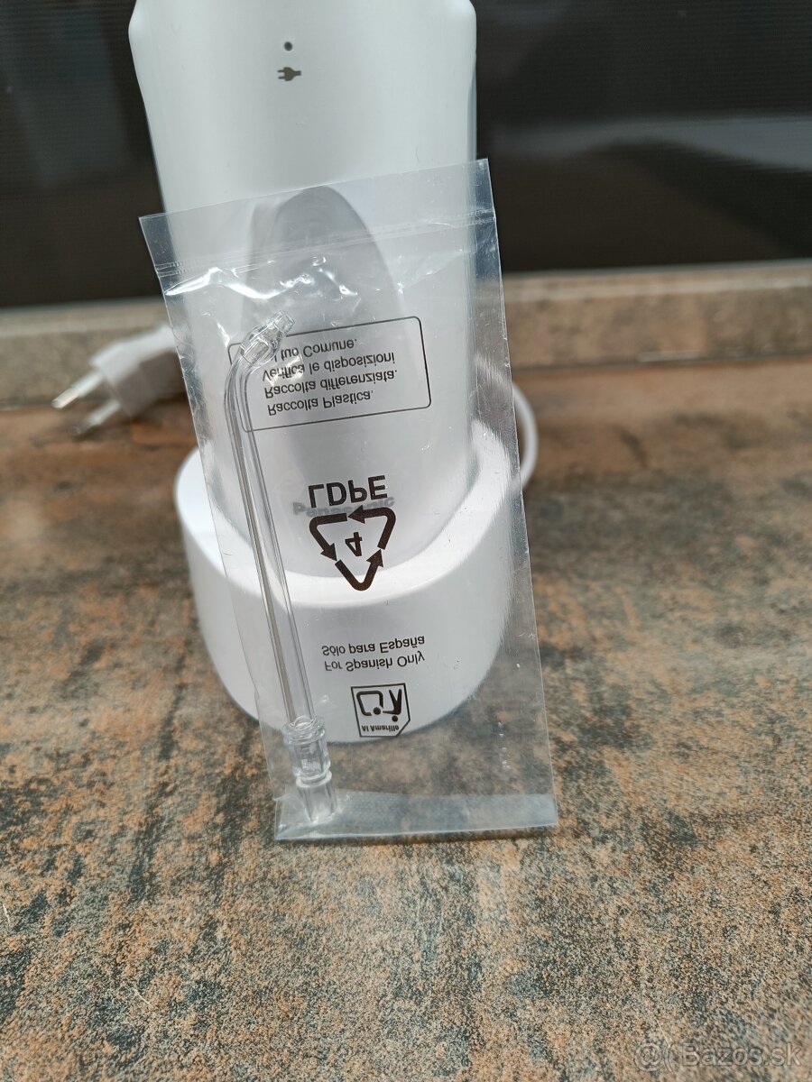 Ústna sprcha Panasonic EW-DJ66-W303 biela - 2