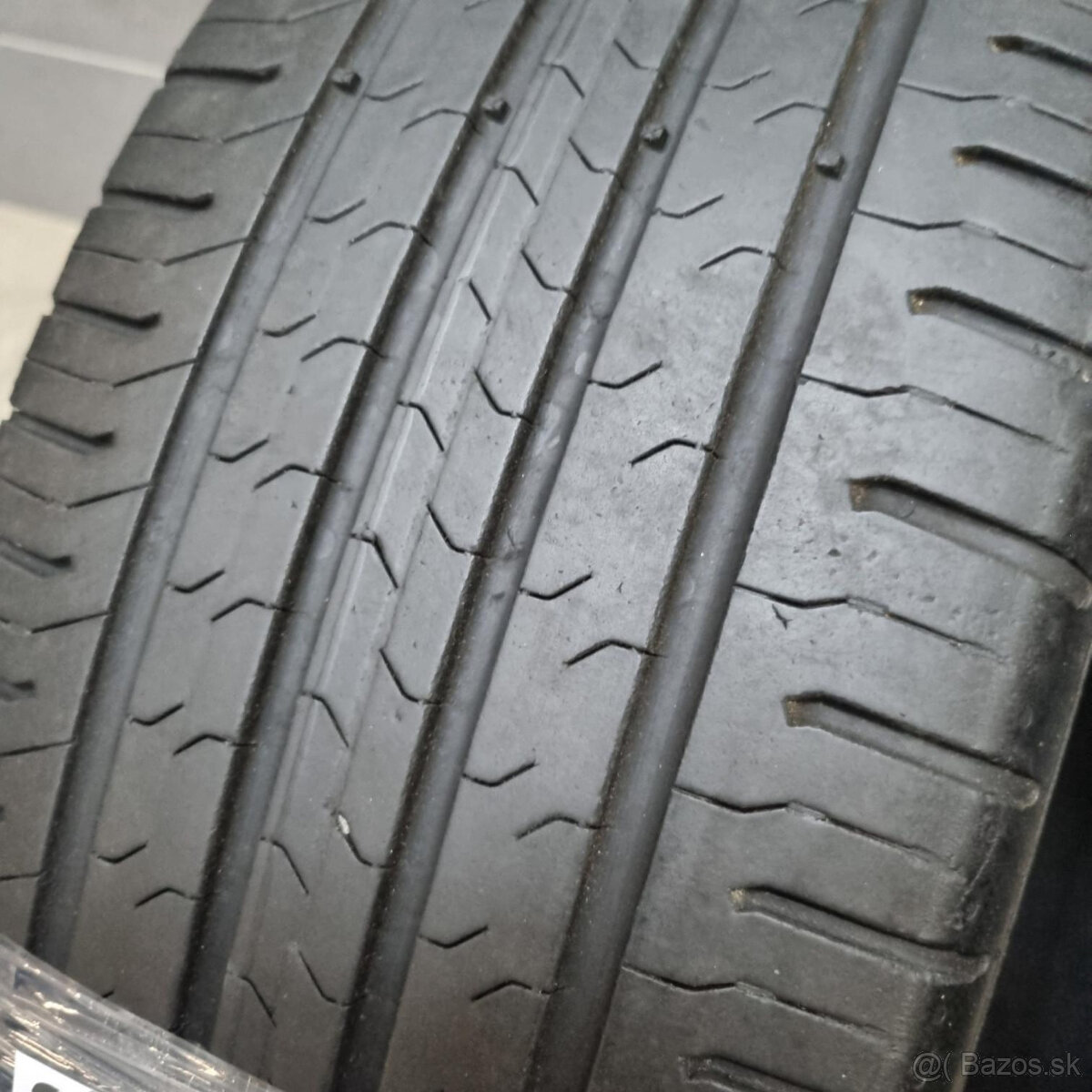 Letné pneumatiky 215/60 R17 CONTINENTAL - 2