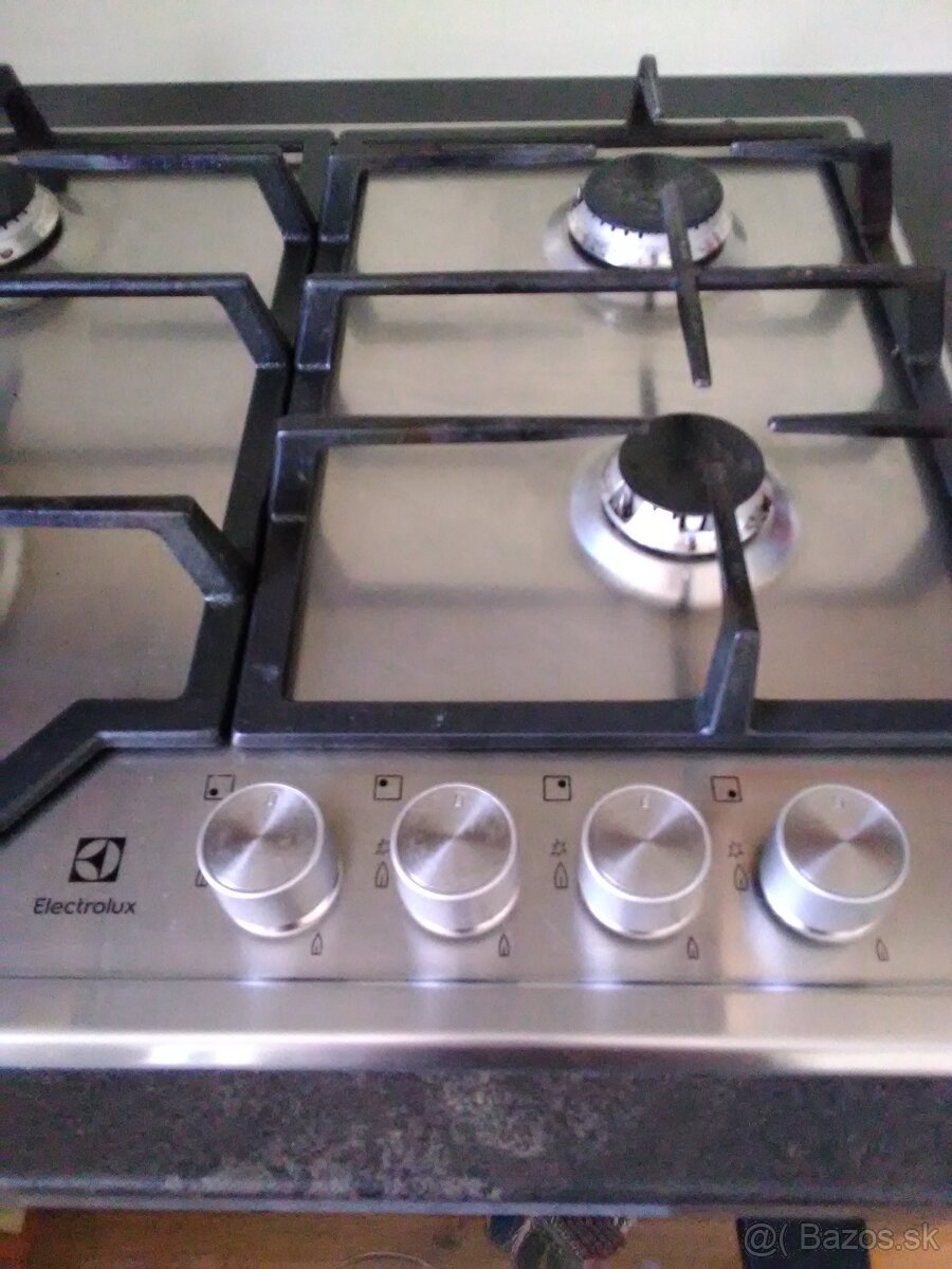 VSTAVANÁ VARNÁ DOSKA - 2