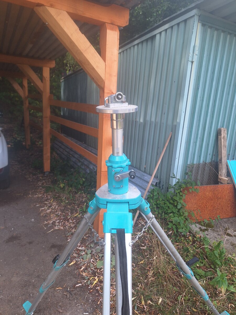 Stativ nivelak - 2