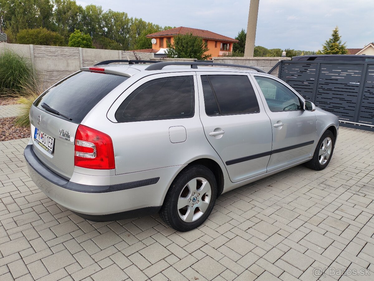 Škoda Octavia Combi - 2