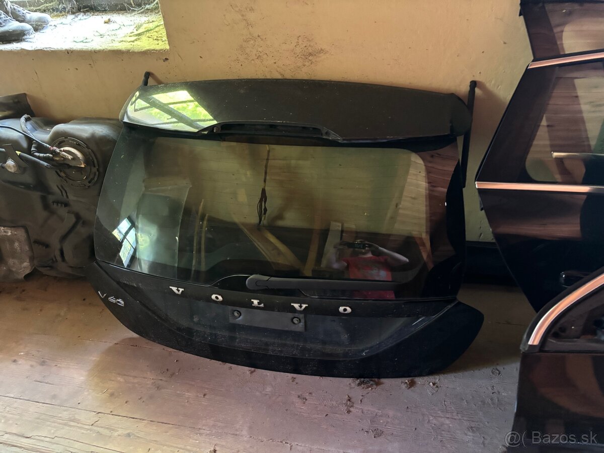Dvere Volvo v60 - 2