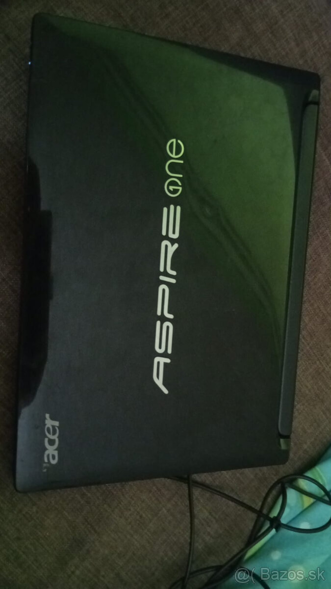 Predám notebook Acer One – spoľahlivý pomocník po menšom oži - 2