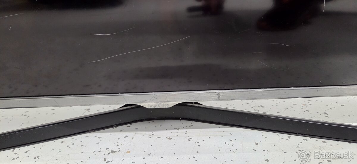 Televízor Samsung 40" - 2