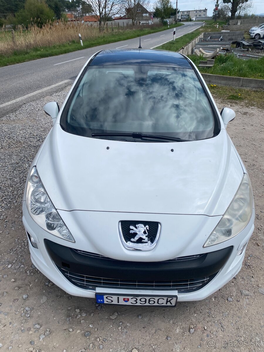 Predám Peugeot 308 1,6 benzín 88kw, 296996km rv 12/2008 - 2