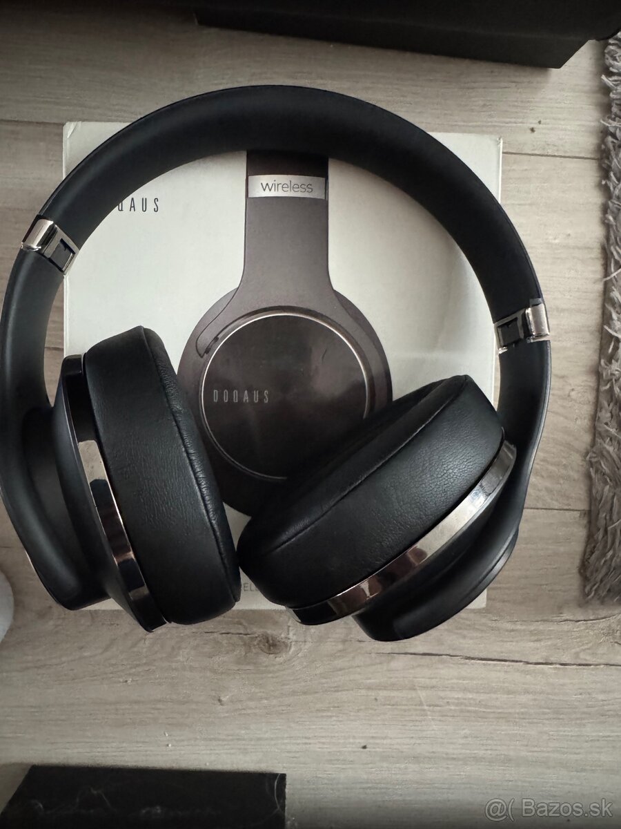 Wireless headphone Care 1 - 2