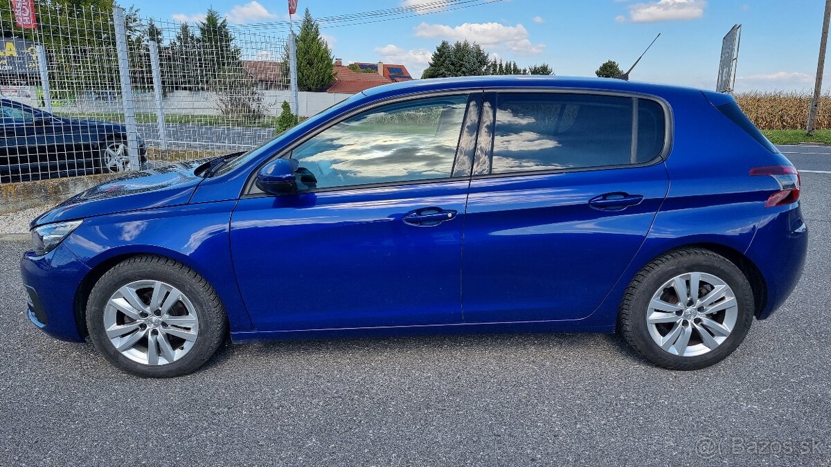 Peugeot 308 1.2 PureTech S&S Active za 8.990 € - 2