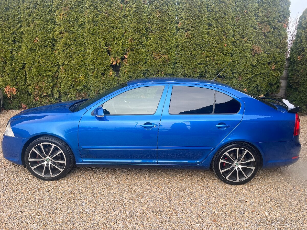 Škoda Octavia 2.0 TFSI RS - 2