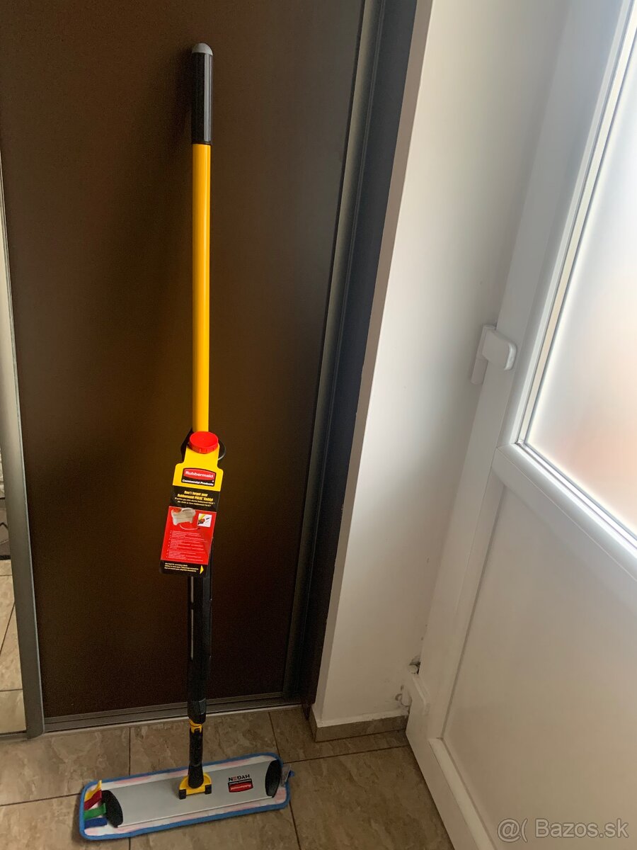 Rubbermaid plochy mop mikrovlaknový - 2
