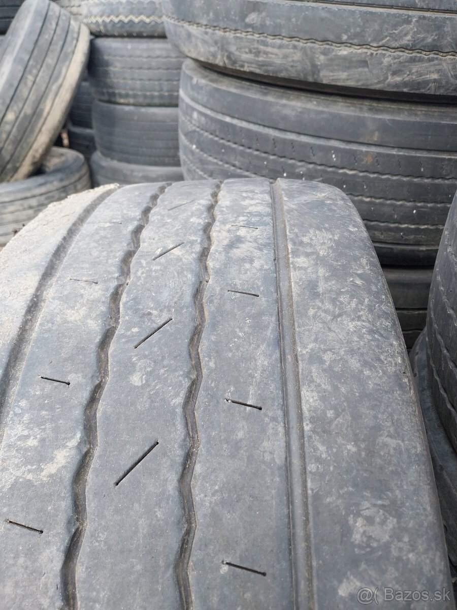 Nákladné pneumatiky 385/55 r22,5 - 2