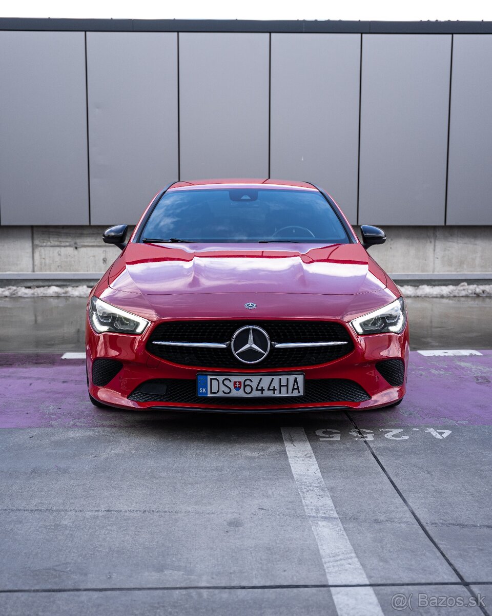Mercedes-Benz CLA180 Shooting Brake - 2