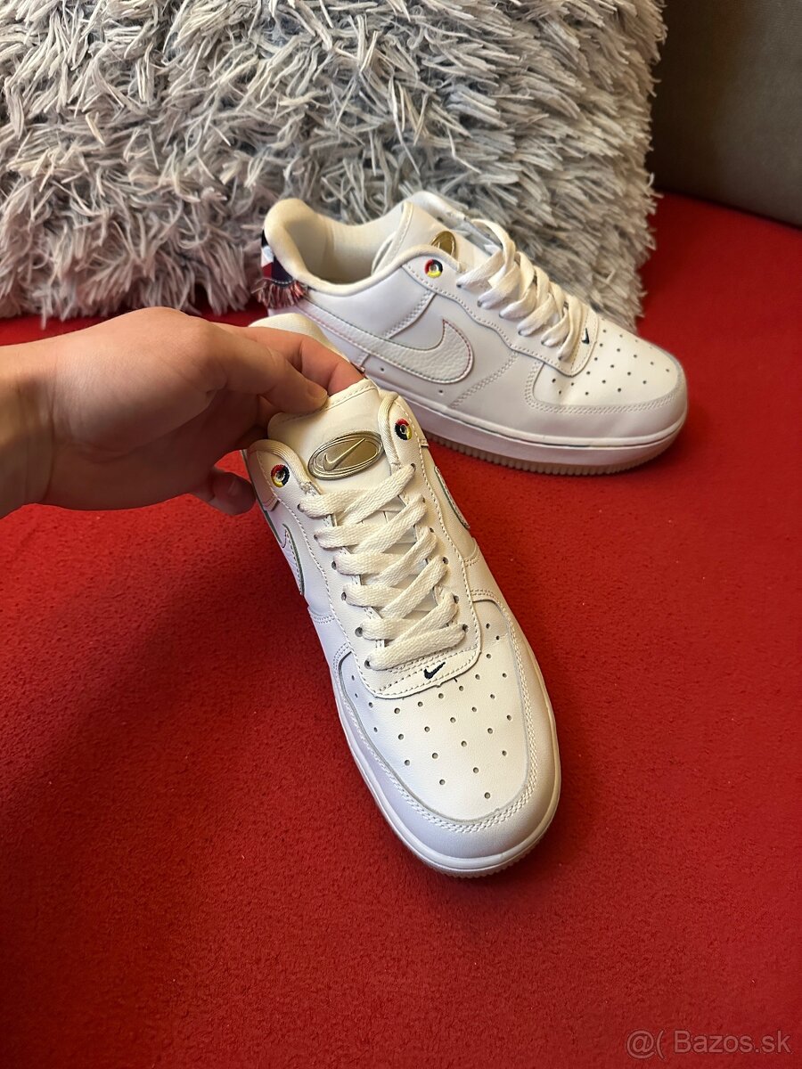 ike Air Force 1 Low 'White Multi Patch' - veľkosť 38,5 - 2