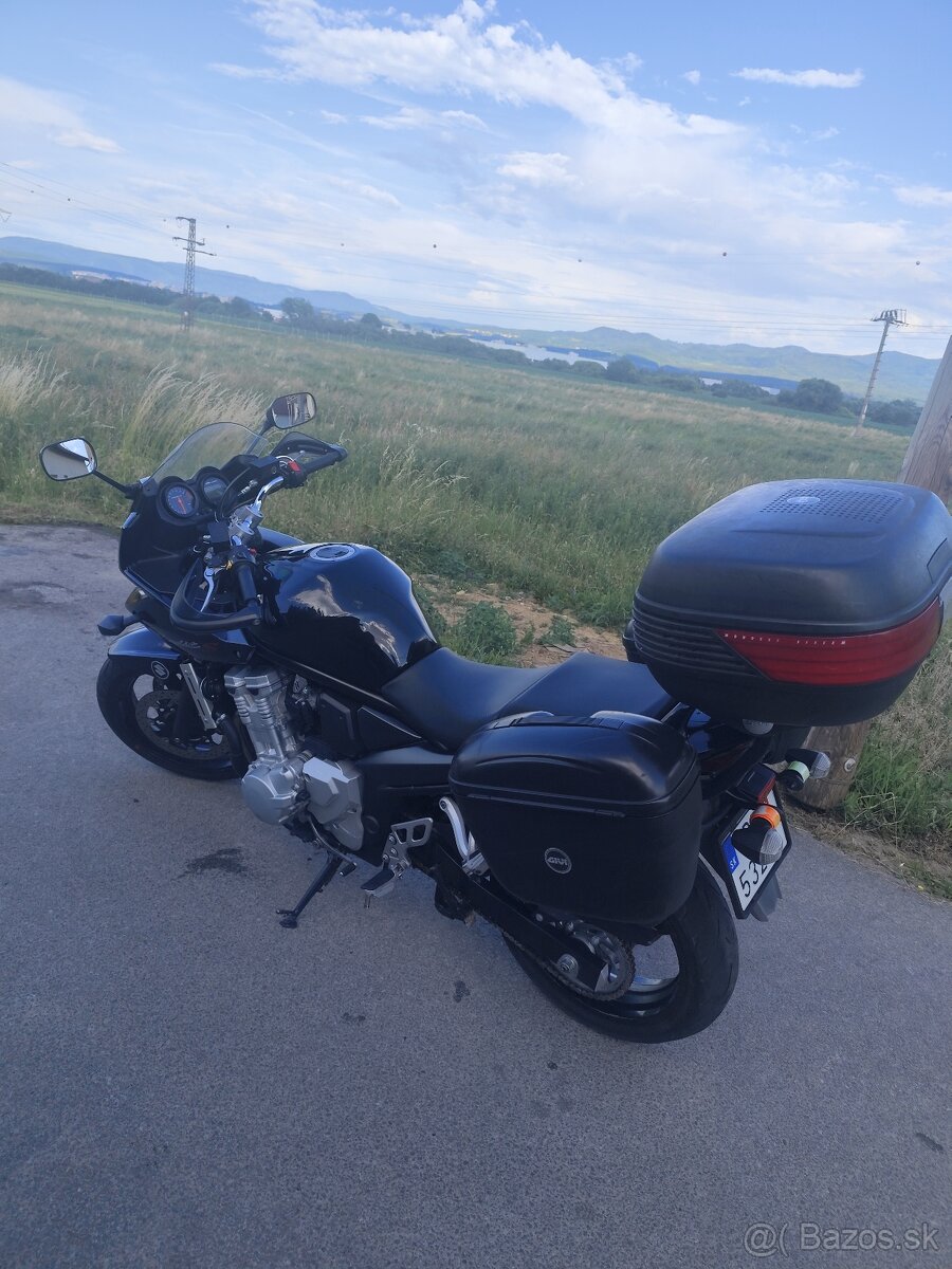 Suzuki Bandit 650 - 2