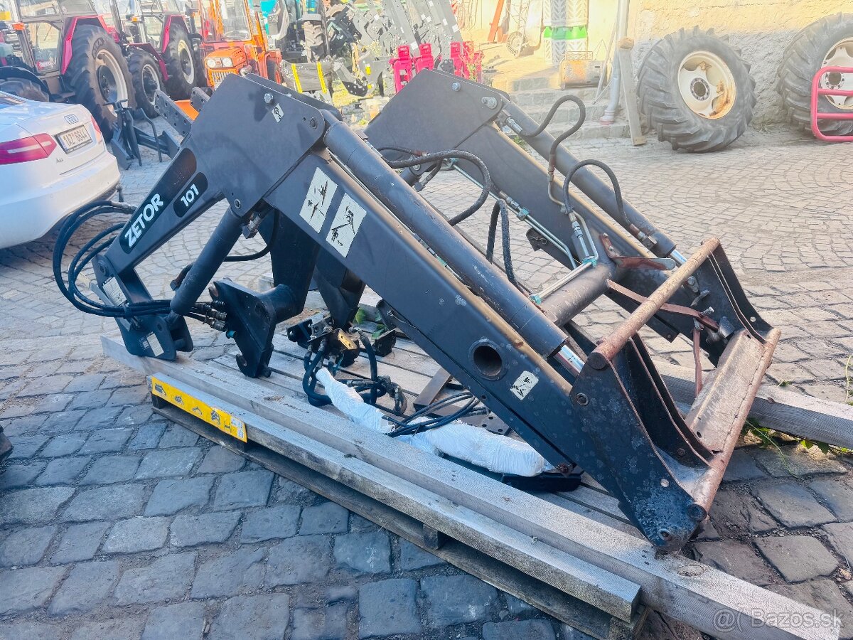 Čelní nakladač trac-lift 101 - 2
