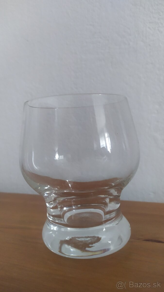 sklenené poháre - 2