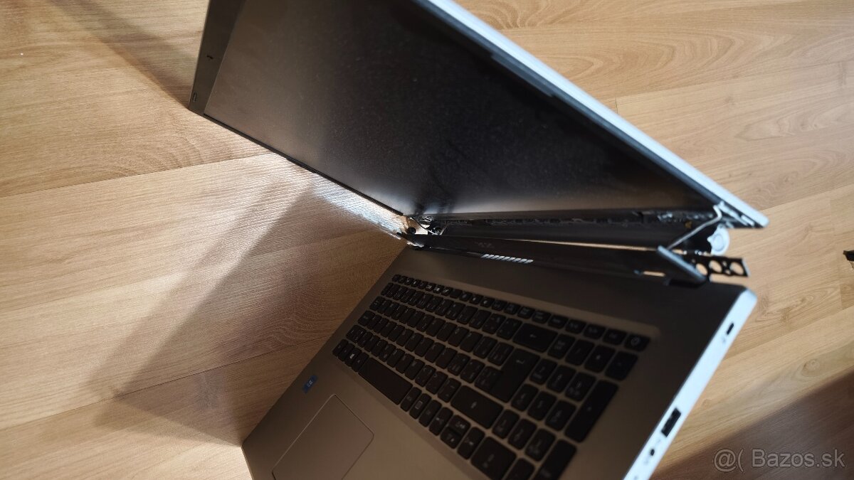 notbuk ACER A317 na sučiastky - 2