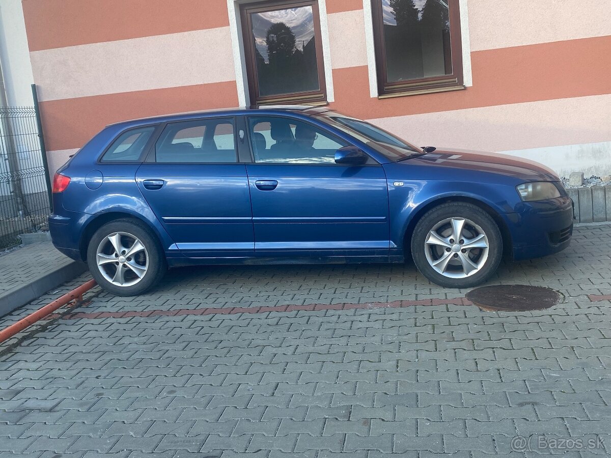 Audi a3 Sportback 1.9 TDi 77 kw - 2
