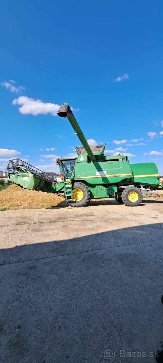 Predám kombajn John deere T670 - 2