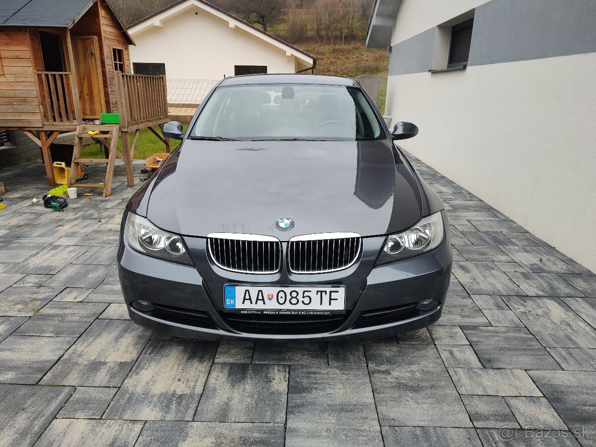 BMW 325i e90 r.v. 2005 manuál - 2