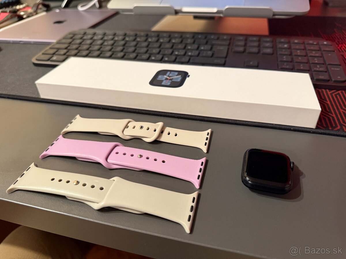 Apple Watch SE 2 40mm - 2