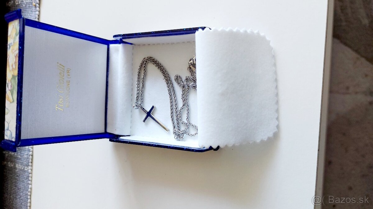 strieborna retiazka s krizikom - 2