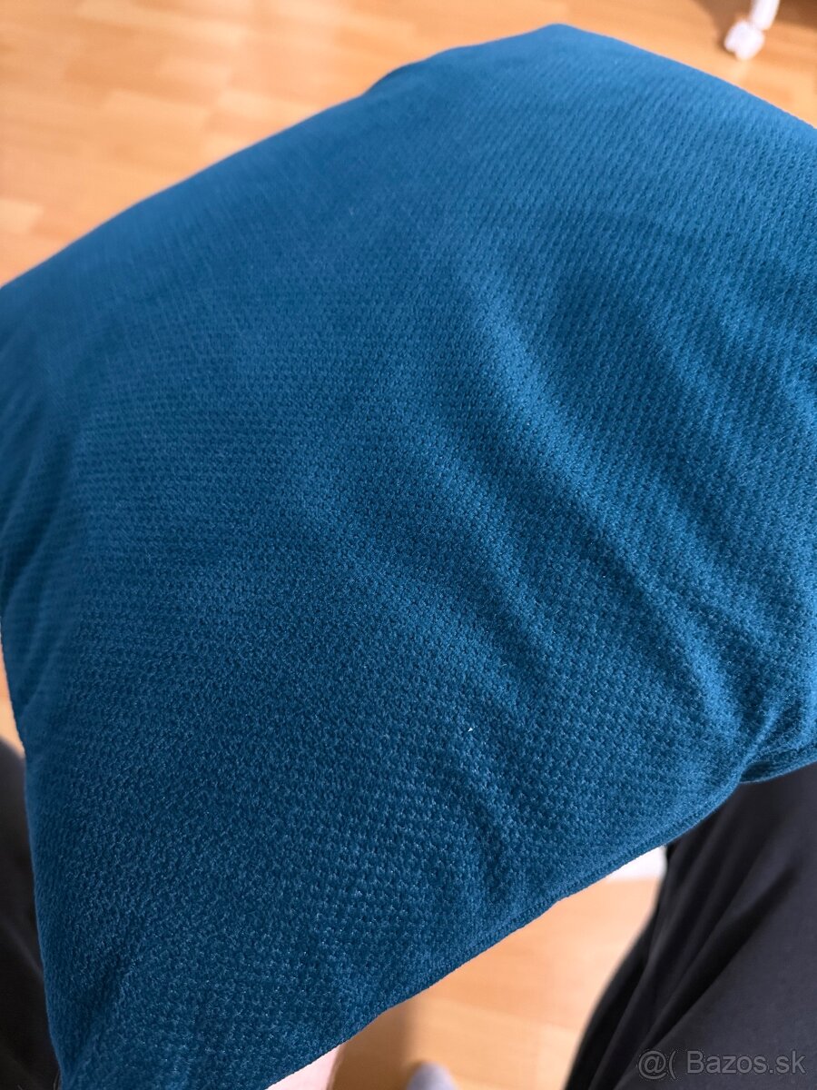 Predám nové vankúše 35x35 - 2