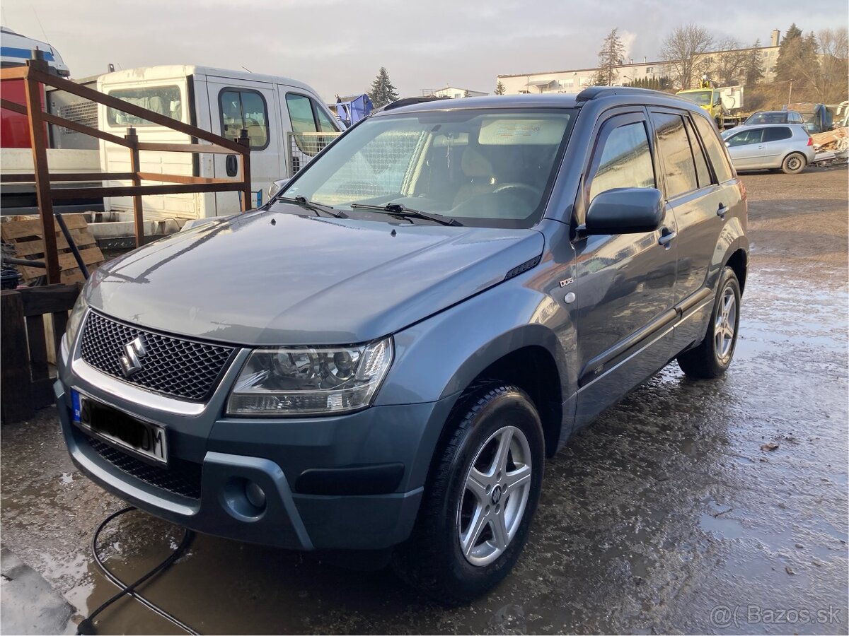 Suzuki Grand Vitara - 2