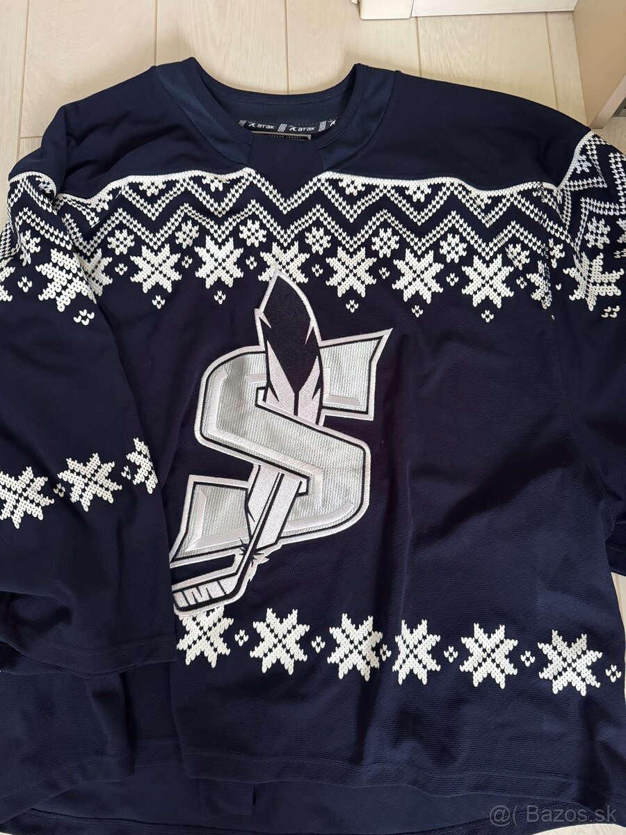 Original hraný hokejovy dres Noskovič#31 vianočný SLOVAN - 2