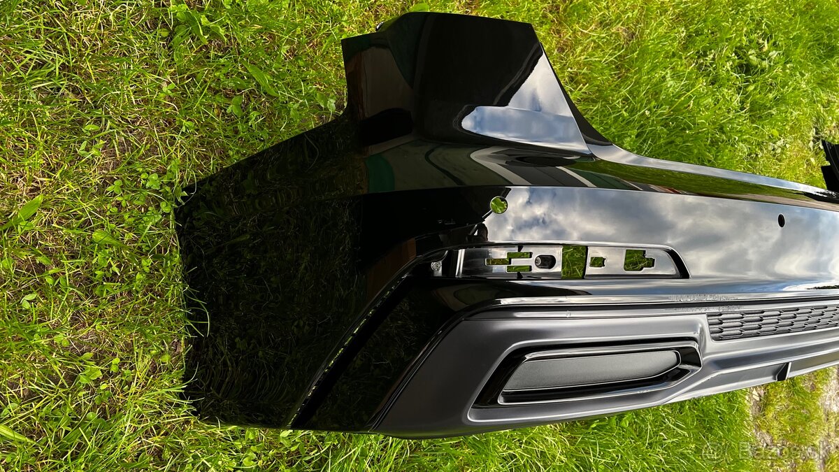 Zadný nárazník + difúzor “čierny” Audi A6 C8 4K - 2