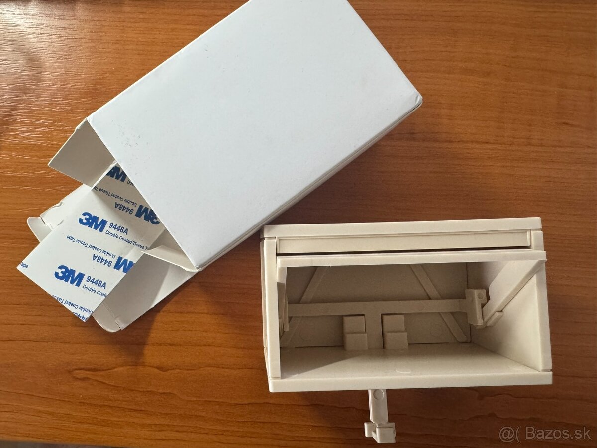 Držiak na kľúče - Garáž s otváracími dverami - 2