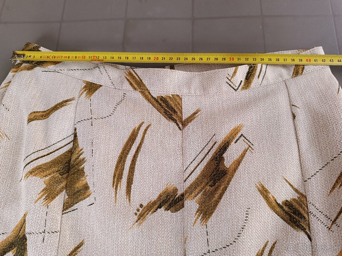 Sukňa podšitá 48 - 2