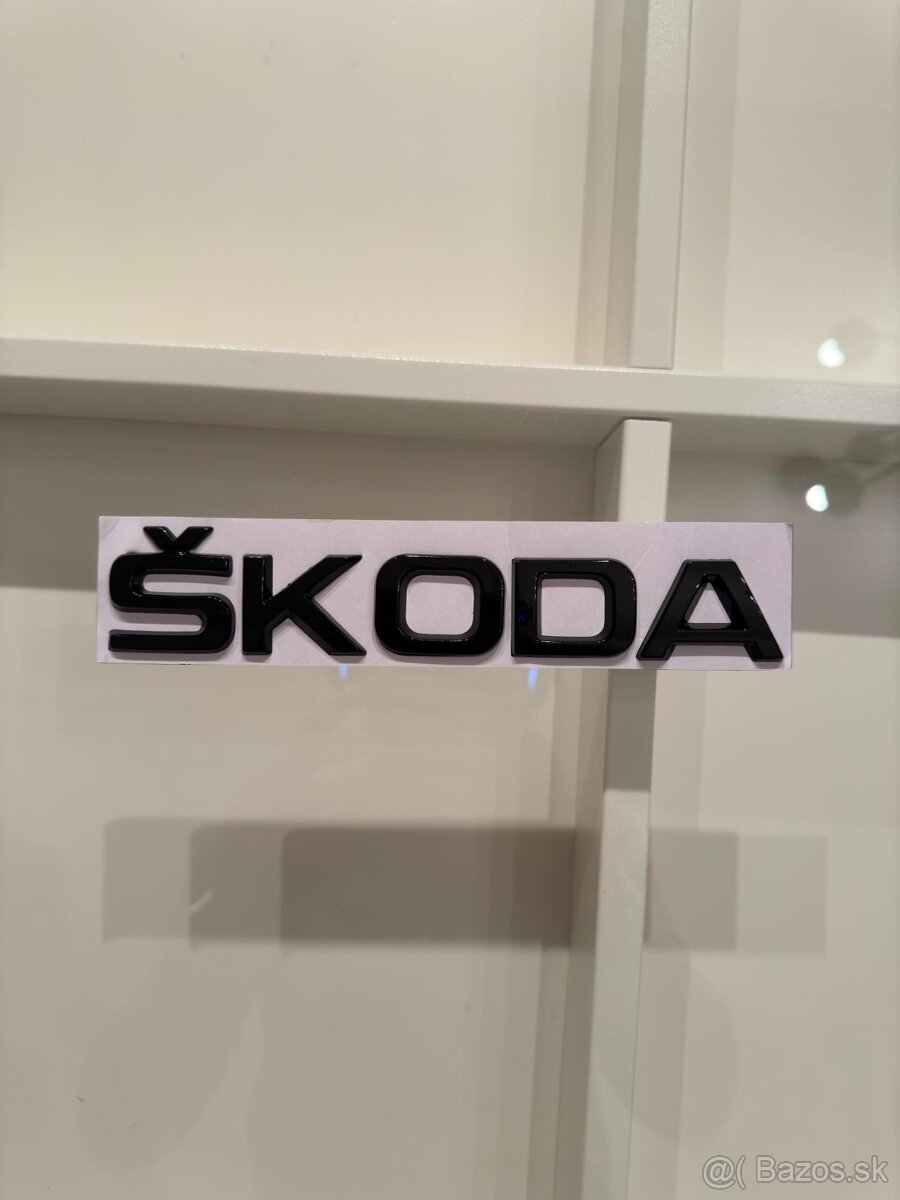 Škoda nápis velký čierny lesklý - 2