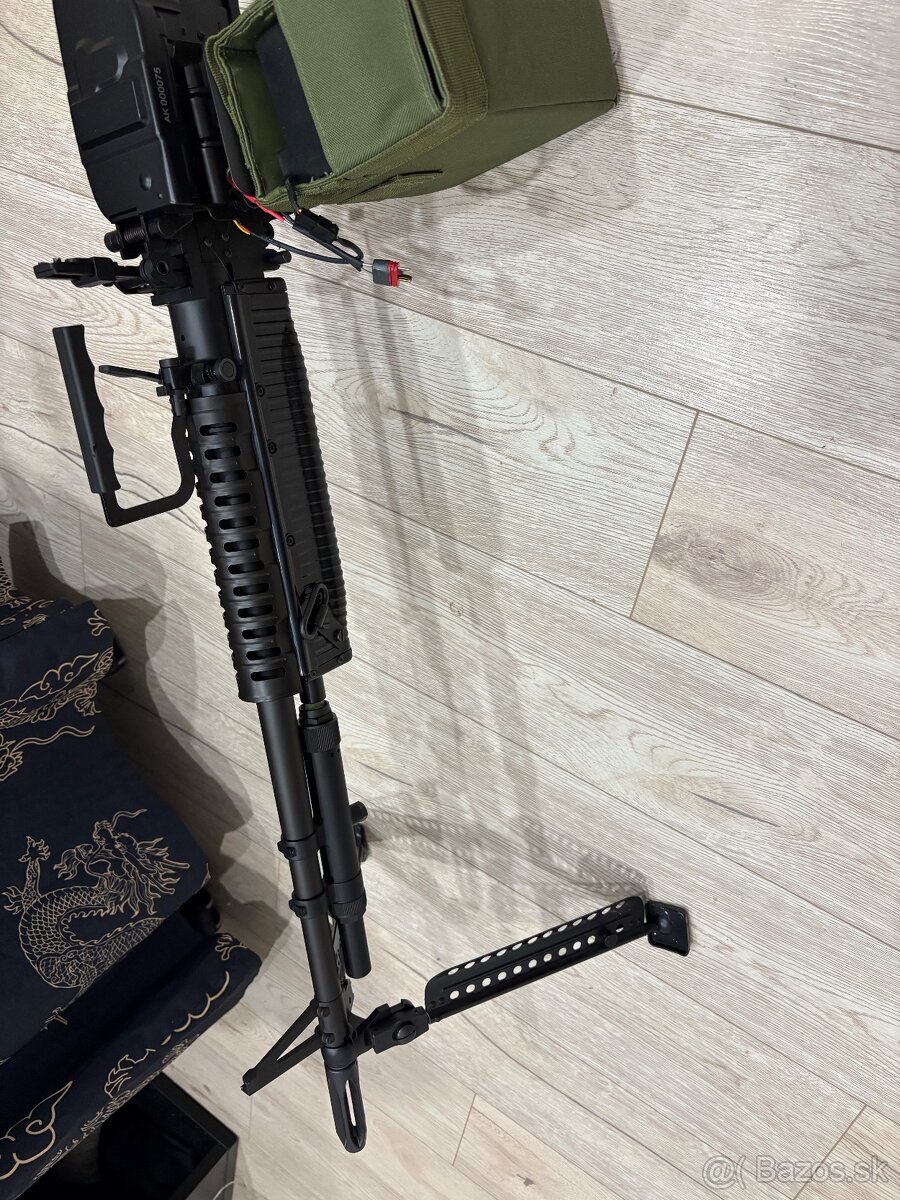 M60 Ľahký Guľomet - 2