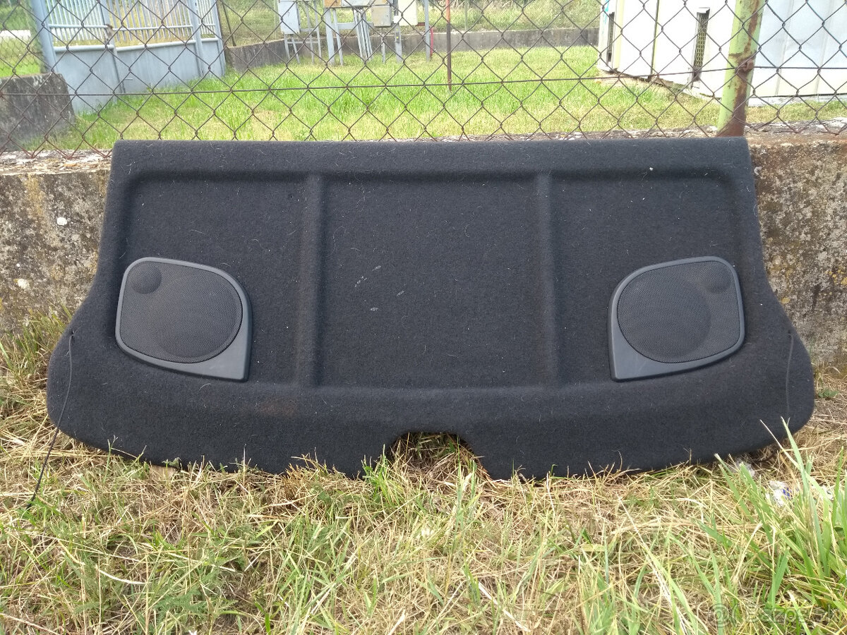 Peugeot 306 zadné plató s reproduktormi - 2
