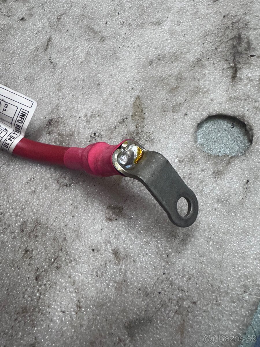 plusový kábel pyropatron na bmw g11,g12 - 2