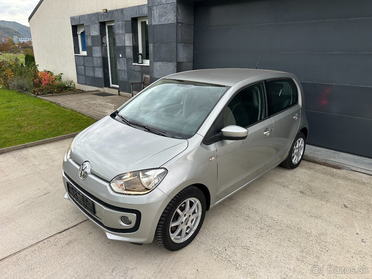 Volkswagen UP 1.0 75k high up - 2