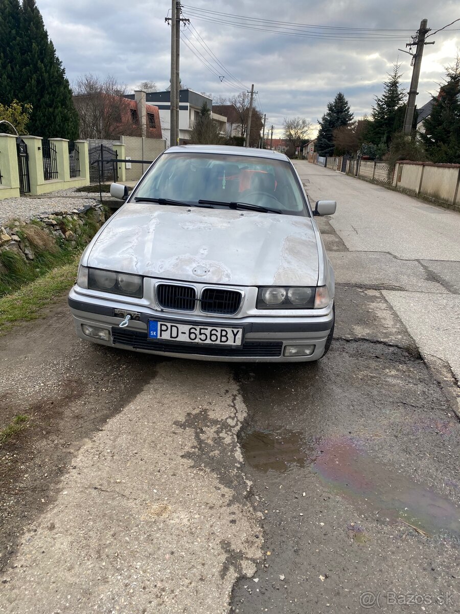 Rozpredam bmw e36 compact - 2