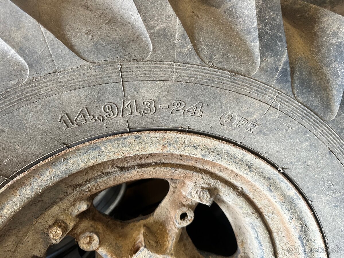 Kompletné koleso Zetor 25A - 2