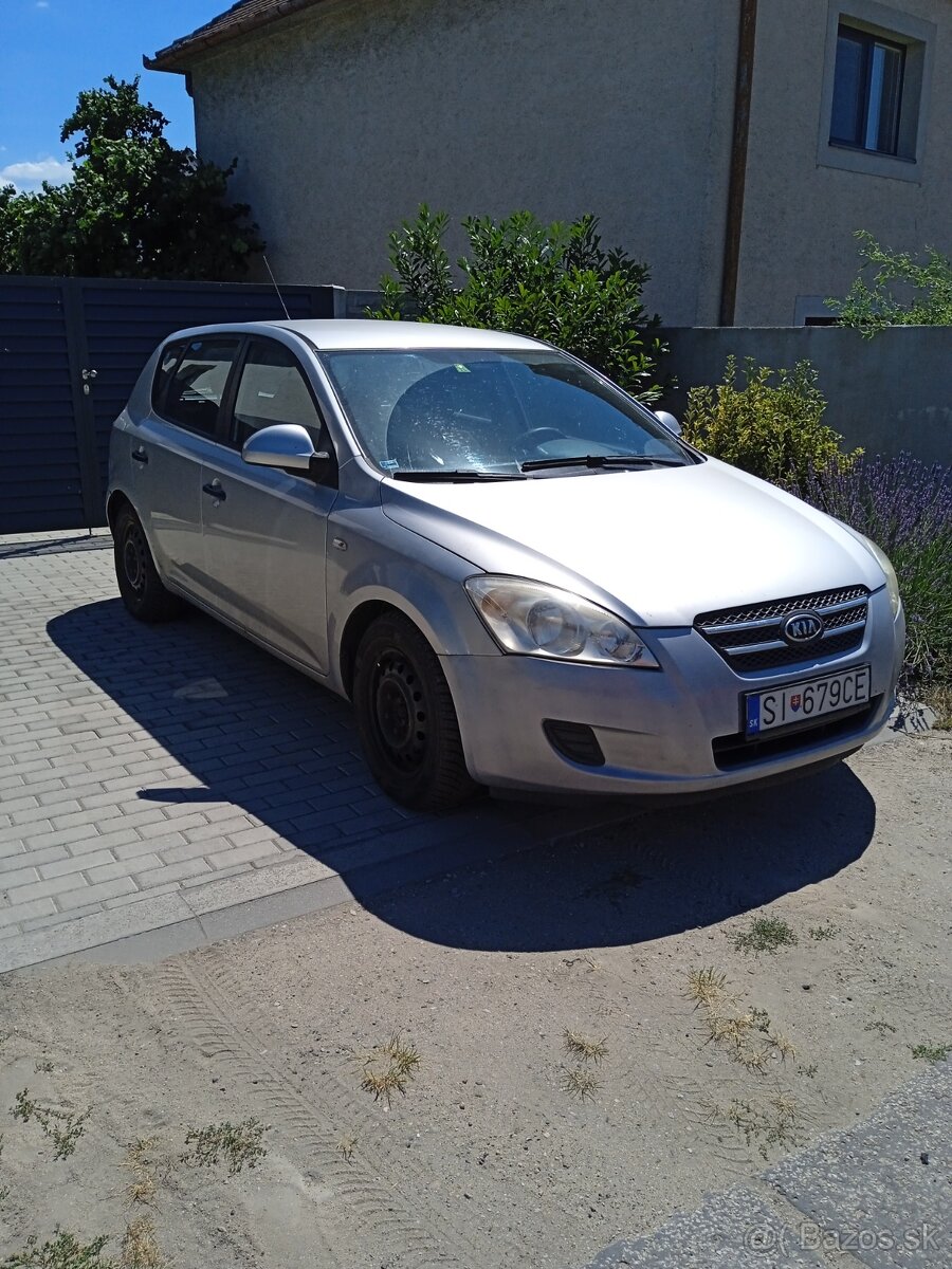 Kia ceed 1.6 CRDi 2007 - 2