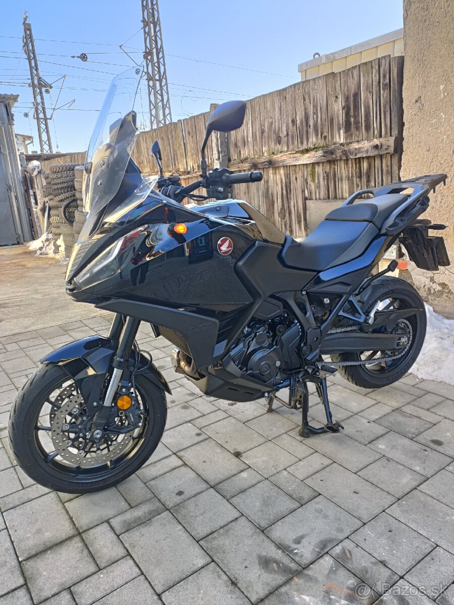 NT 1100 dct - 2