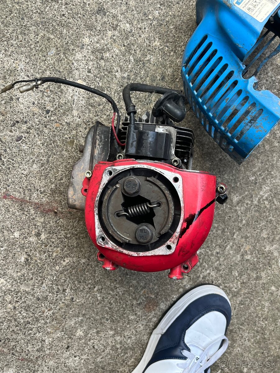 Motor na krovinorez - 2