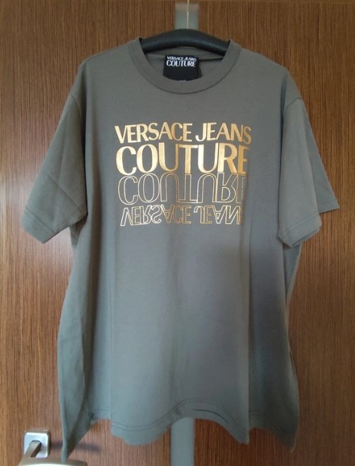 Versace tričko úplne nové, XL velkosť, pôvodná cena 130€, ro - 2