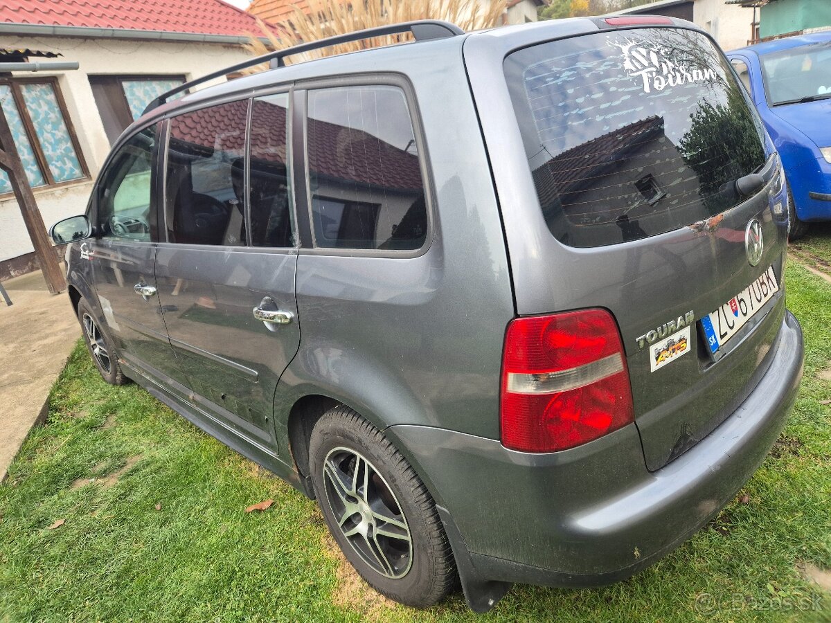 Predám touran 1.9 tdi 2004 - 2