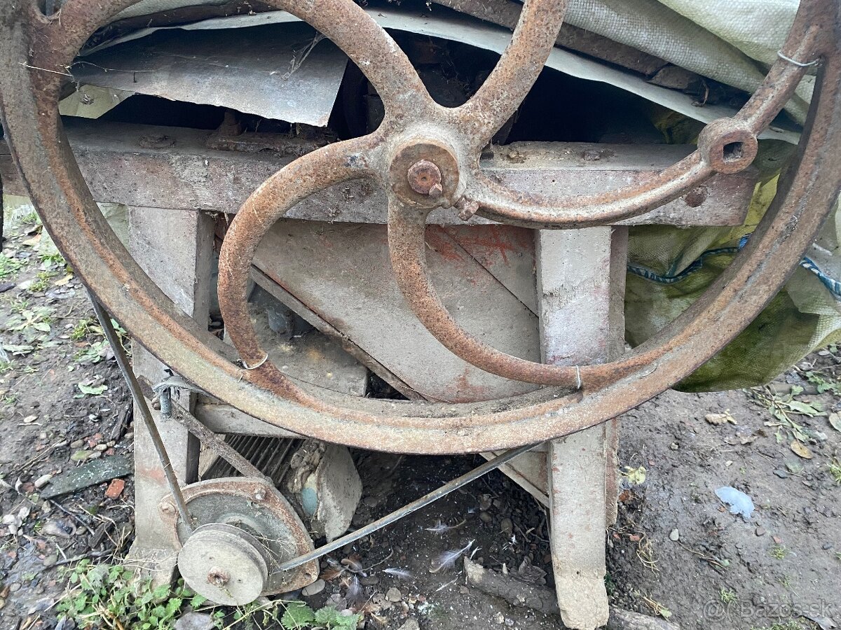 Predám sečkareň - 2