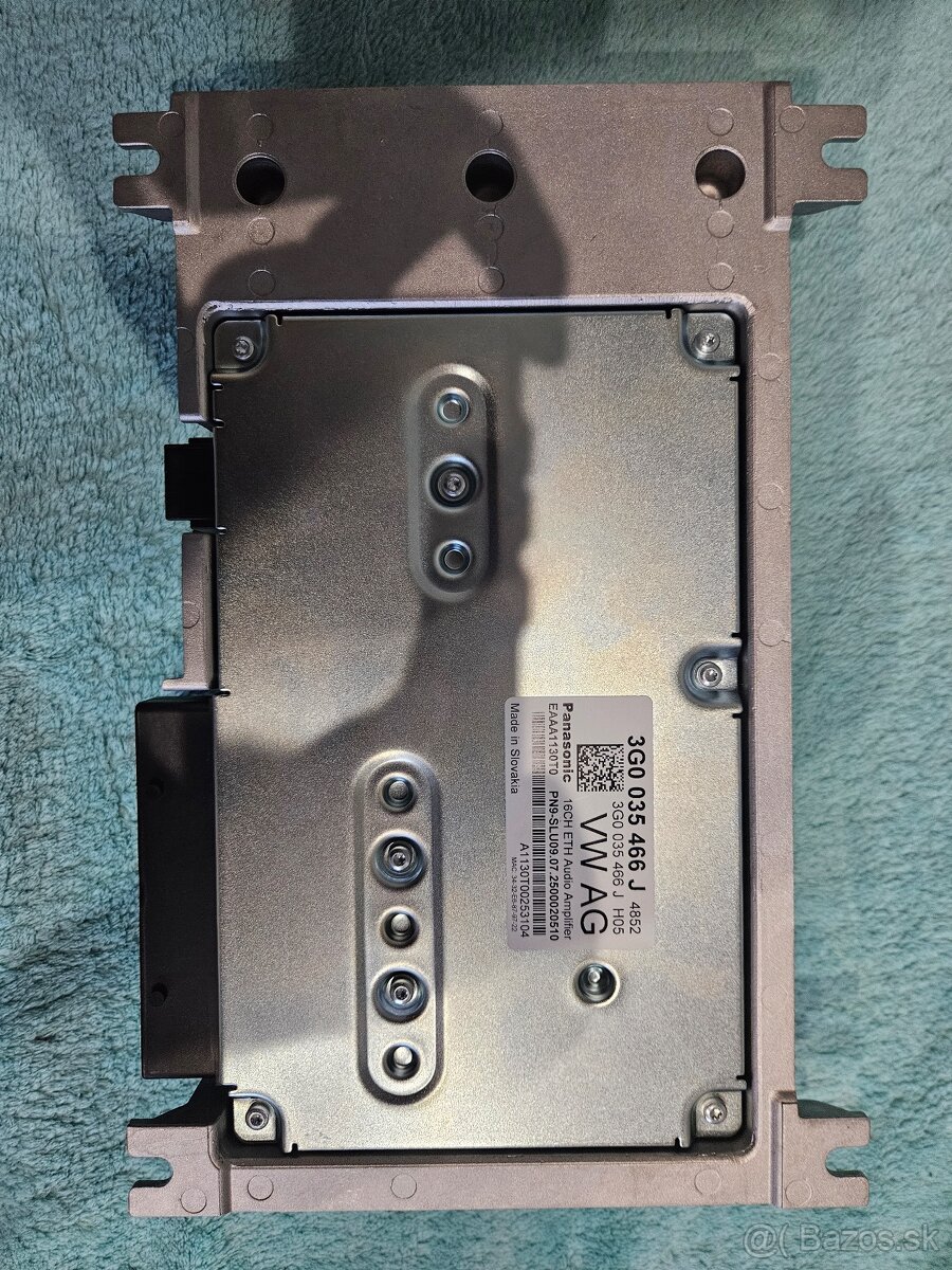 Zosilňovač Harman kardon VW - 2